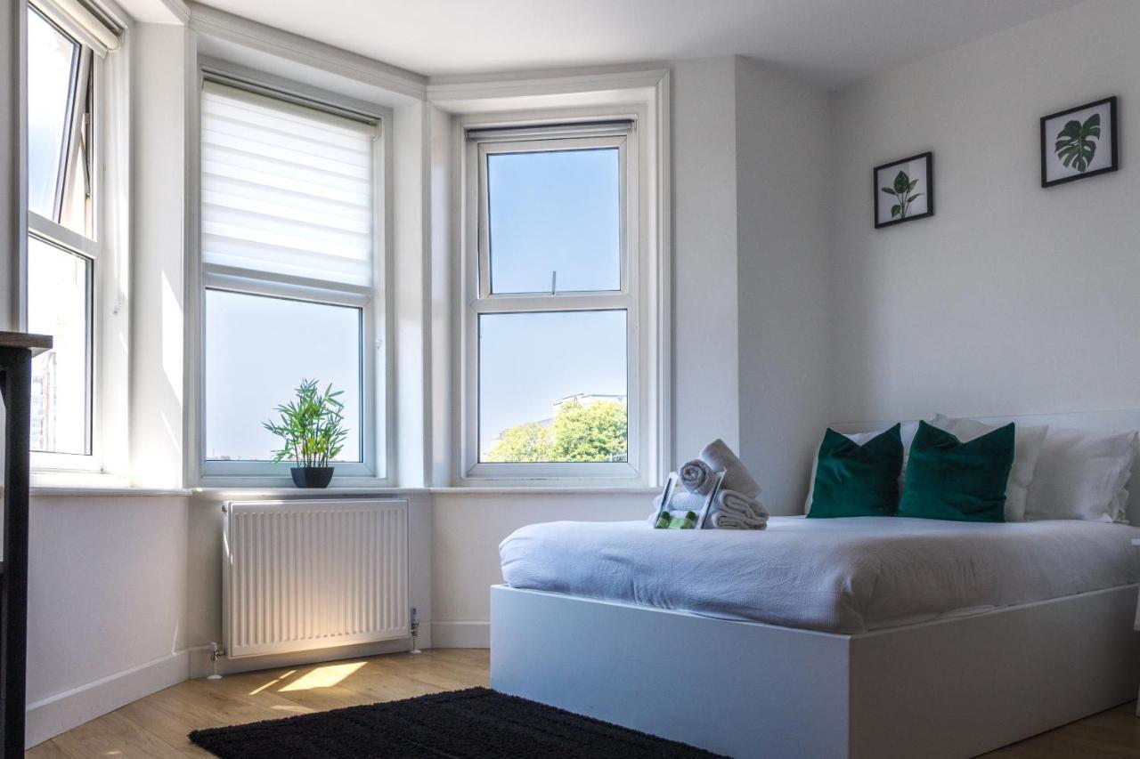 306, The Kove, West Hill Road Apartment Bournemouth Bagian luar foto