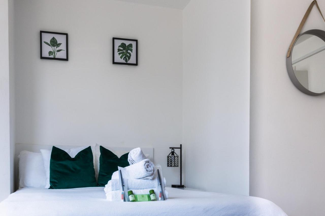 306, The Kove, West Hill Road Apartment Bournemouth Bagian luar foto